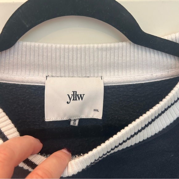 YLLW the Label Sweatshirt - Picture 3 of 5